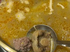 -顶顶汤火牛排火锅·经典铜锅涮肉