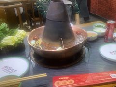 -南门四季铜锅涮肉(左家庄店)