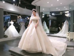 婚纱-艾米丽婚纱礼服