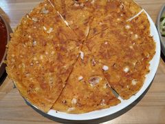 辣白菜海鲜饼-京玉菲饭店(李村店)