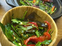 -云海肴·汽锅鸡·云南菜(天山百盛优客店)