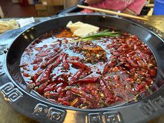 -黄潇洒老火锅(九眼桥宏济巷店)