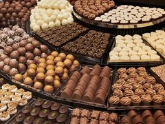 -Laderach 莱德拉(上海环贸iapm店)