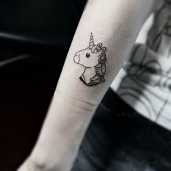 -明星刺青·洗纹身