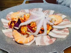 -牛信亭韩国料理·炭火烤肉(紫藤路店)