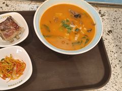 -大食代美食广场(上海中心店)