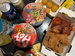 -BHC炸鸡(明洞总店)