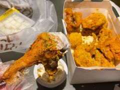 -BHC炸鸡(明洞总店)