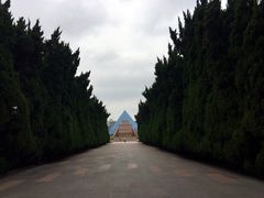 -上海市龙华烈士陵园