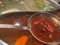 -乡土黄·鲜牛肉火锅·小龙虾(兴业街店)
