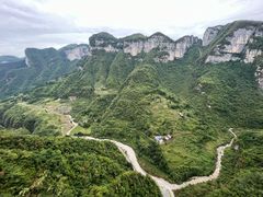 -鹿院坪生态旅游景区