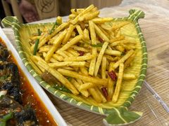 -江城燕子大排档(江汉路步行街店)