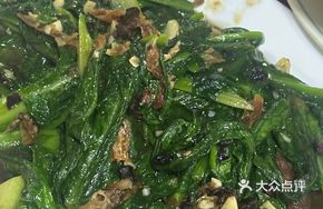 Stir-fried Leafy Greens with Canned Fish