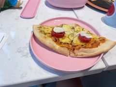 -水桶王国主题餐厅·聚会·生日派对·亲子活动·家庭套餐(亚龙湾希尔顿店)