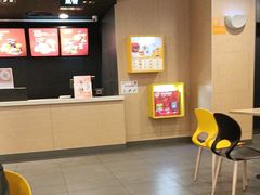 -麦当劳(石坝服务区店)