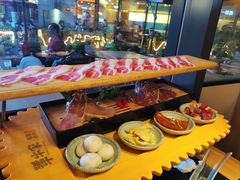 一米长盘牛五花-犟牛家·榴莲烤肉(五棵松店)