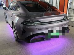 -鲨鱼皮汽车凹陷玻璃修复(静安店)