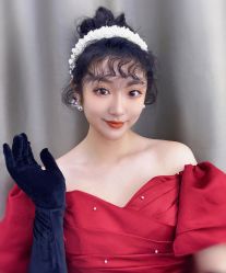 点击看大图 -爱伊人婚纱礼服美妆馆