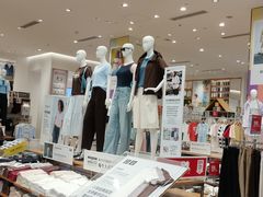 -优衣库(深圳万象天地旗舰店)