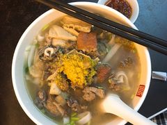 -潮镇老尾牛杂(环城西路店)
