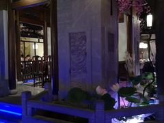 -韵秋荷(宝山龙湖天街店)