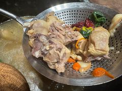 -蘑界·野生菌火锅(深业上城店)