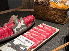 -三出山火锅(南京万象天地店)