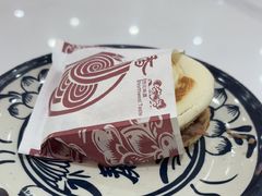 -秦香陕西食府(华贸天地店)