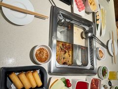 -海底捞火锅鲜切牛肉主题店(长寿路店)