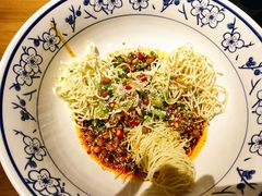 -有红鸡毛店·川菜(建设路店)