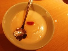 杏仁豆腐-七福日本料理