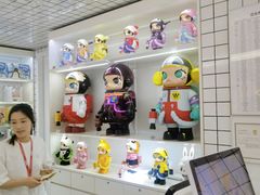 -泡泡玛特POPMART(上海环球港店)