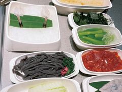 -海底捞火锅(金山百联店)
