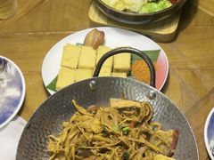 -雀舞云南菜(天津天河城购物中心店)