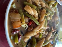 粘卷子-北京龙庆四季香农家饭庄·灶台鱼·碳烤虹鳟鱼(龙庆峡店)