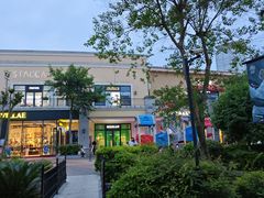 -百联奥特莱斯广场(长沙店)