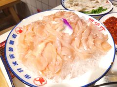 -喜悦小串丹东小黄牛海鲜烧烤大排档(民主广场店)