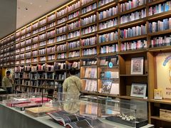 -茑屋书店(天目里店)