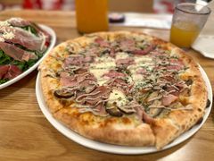 火腿蘑菇披萨-城市大道红炉披萨烘焙坊