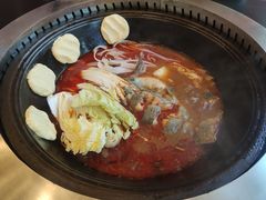 -田家大院东北农家菜铁锅炖(西安总店)