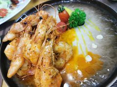 蒜煎虾-LUCCA卢卡西班牙海鲜饭(远洋广场店)