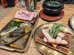 -首尔朴宝·炭火烤肉(五角场店)