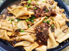 -壹阁胡羊焖饼(特色小吃街店)