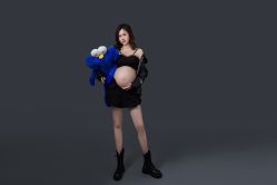 点击看大图 -十孕纪高端孕妇亲子摄影