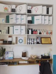 -黑奥秘脱发白发中心