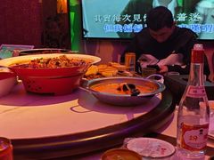 -路边边.炒菜烧烤.音乐餐厅(良乡长虹店)