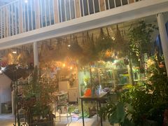 -花十悦·鲜花咖啡餐厅(振业城一期店)