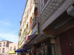 -艾提尕尔清真寺