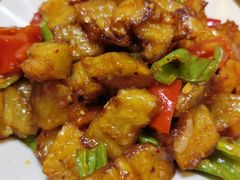 -苏莱特色牛骨滩羊手抓馆(长城东街总店)