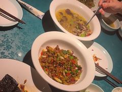 -呷湘厨·鱼汤捞饭·剁椒鱼头·辣椒炒肉(国家会展中心店)